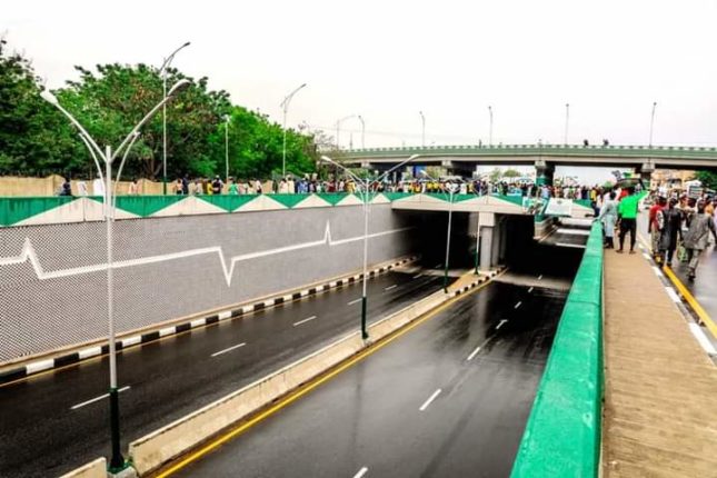 VIDEO-PICS}:Buhari inaugurates interchange in Kano