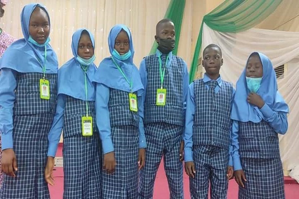 Kwara State Government Offers Scholarship To 16 Students