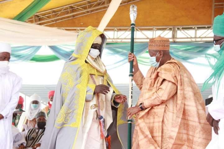 Ganduje presents staff of office to Emir of Gaya