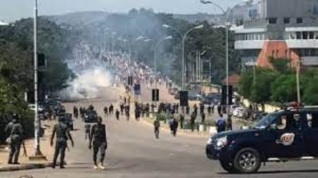 Police, protesters, disturb, public peace , Lagos-Abeokuta Expressway