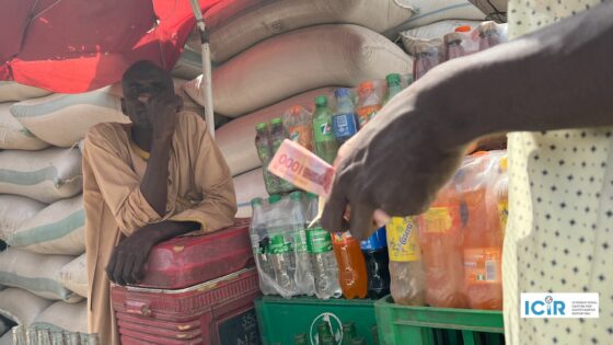 Water and Soft Drink Seller in Possession of CFA Notes