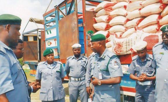 Customs, intercept , trucks , food items , Sokoto