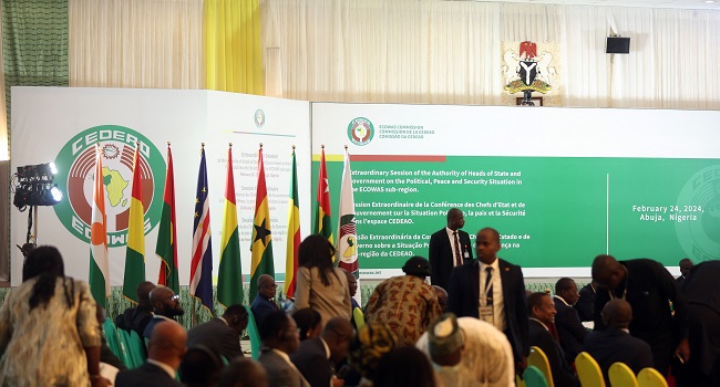 ECOWAS, Niger, Mali, Sanctions suspension, Guinea