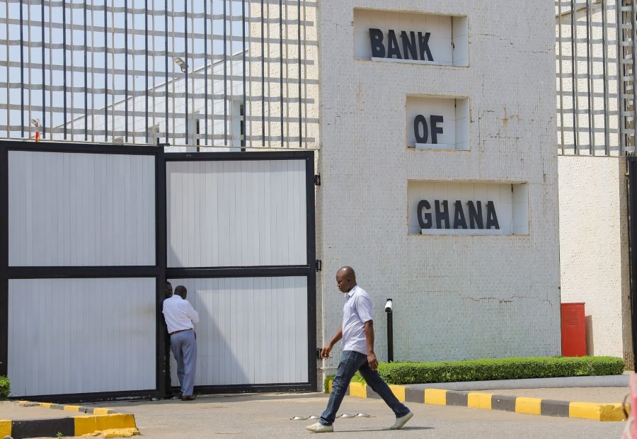 Malpractices, Ghana Central Bank, suspend, FX licences , GTB, FirstBank ,subsidiaries